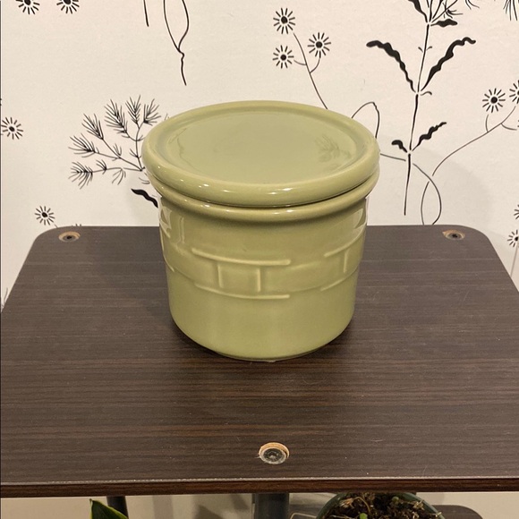 Other - Green Ceramic Storage Jar Longaberger pottery
